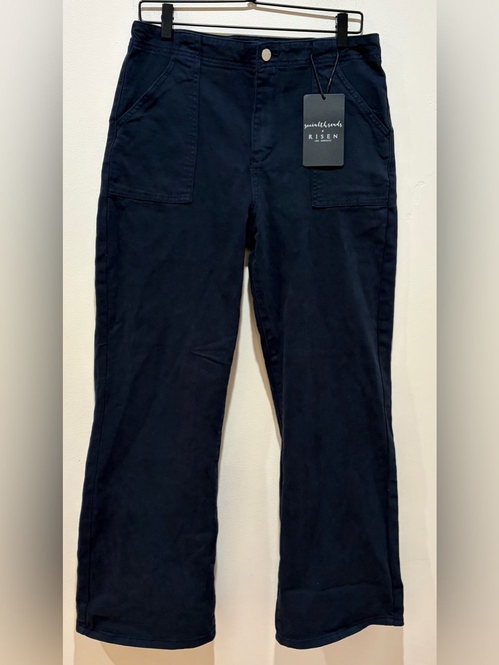NWT Social Threads x Risen Los Angeles Dark Blue Flare Jeans Women’s Size 13/31